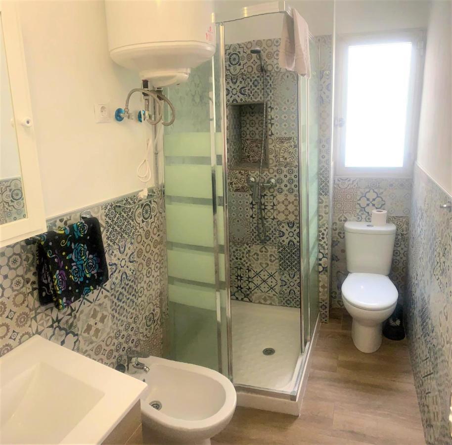 Apartamento Acogedor Appartamento Valenza Esterno foto