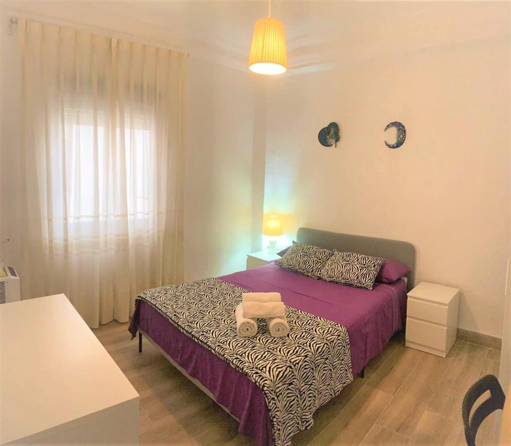 Apartamento Acogedor Appartamento Valenza Esterno foto